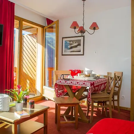 Goelia Les Valoria Апарт-отель